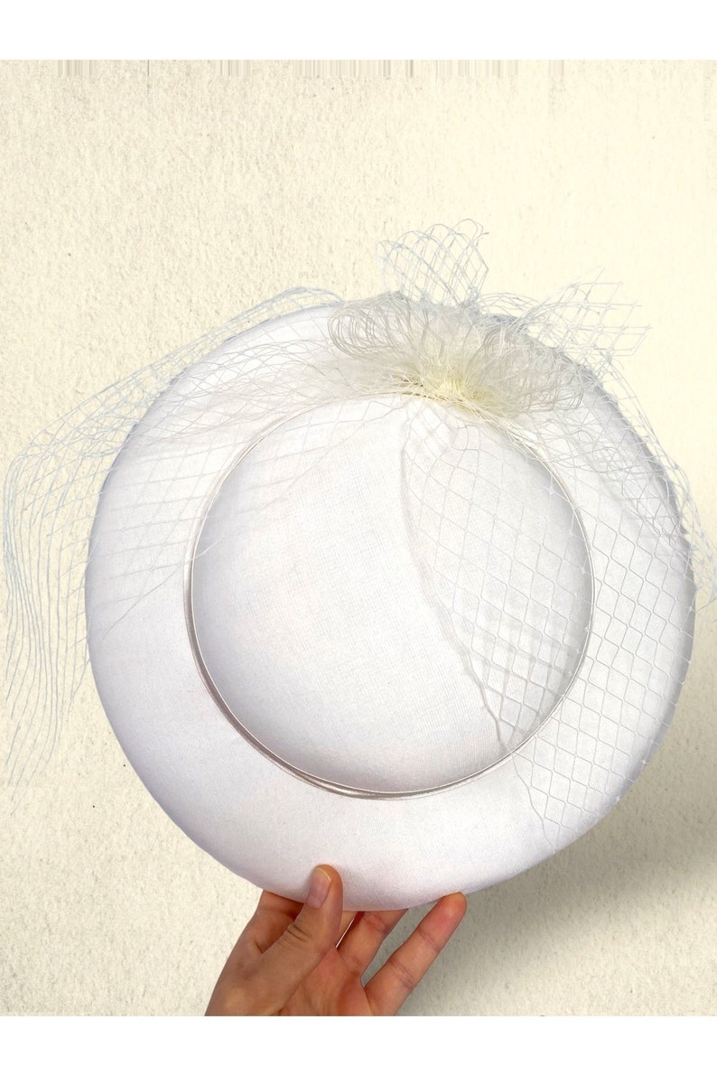 Bridal Fascinator Bowknot Hat with Birdcage, Face Veil Bow Wedding Hat, Face Tulle Cap For Bride zdjęcie 5