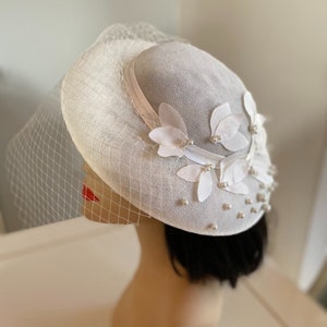 Bridal Fascinator Hat Birdcage, Flower Pearl Wedding Hat with Mesh Veil, Cream Top Hat Face Tulle image 2