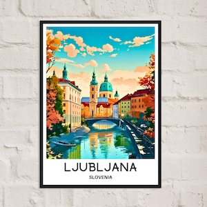 Pu&ograve; includere: Un'illustrazione colorata di Lubiana, Slovenia, che mostra un fiume che scorre attraverso la citt&agrave; con edifici su entrambi i lati. Il cielo &egrave; blu con nuvole bianche e gli edifici sono un mix di giallo, arancione e rosso. Il testo "LJUBLJANA" e "SLOVENIA" &egrave; nella parte inferiore dell'immagine.