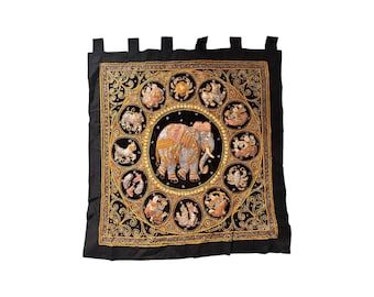 インド ハンドメイド タペストリー トラナス、インド製の手作り刺繍孔雀のタペストリードアハンガー