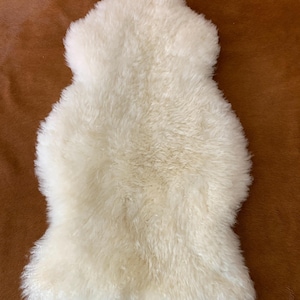 Soft Sheepskin Rug Ivory White Real Sheep Fur Single Pelt Leather Animal Hide 2x3 ft Hair on Skin