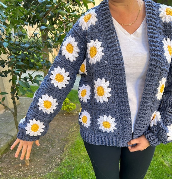 トップス howdy. flower crochet cardigan Crochet Cardigan | Chunky Cardigan | Handmade Flower