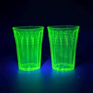 Vintage Hazel Atlas Moderntone Green Uranium Depression Glass Drinking Glasses | Uranium Glass