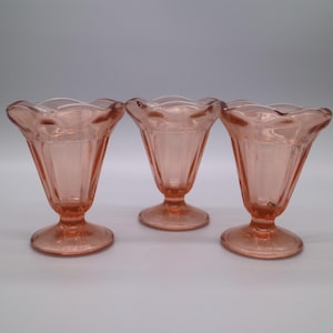 Set of 2 Sundae Glasses | KIG Indonesia | Vintage Dessert Glasses (+1 bonus cup)