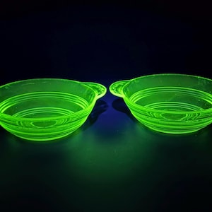 Anchor Hocking Banded Rings Green Depression Glass Uranium Bowls Handle (Set of 2) | Uranium Glass