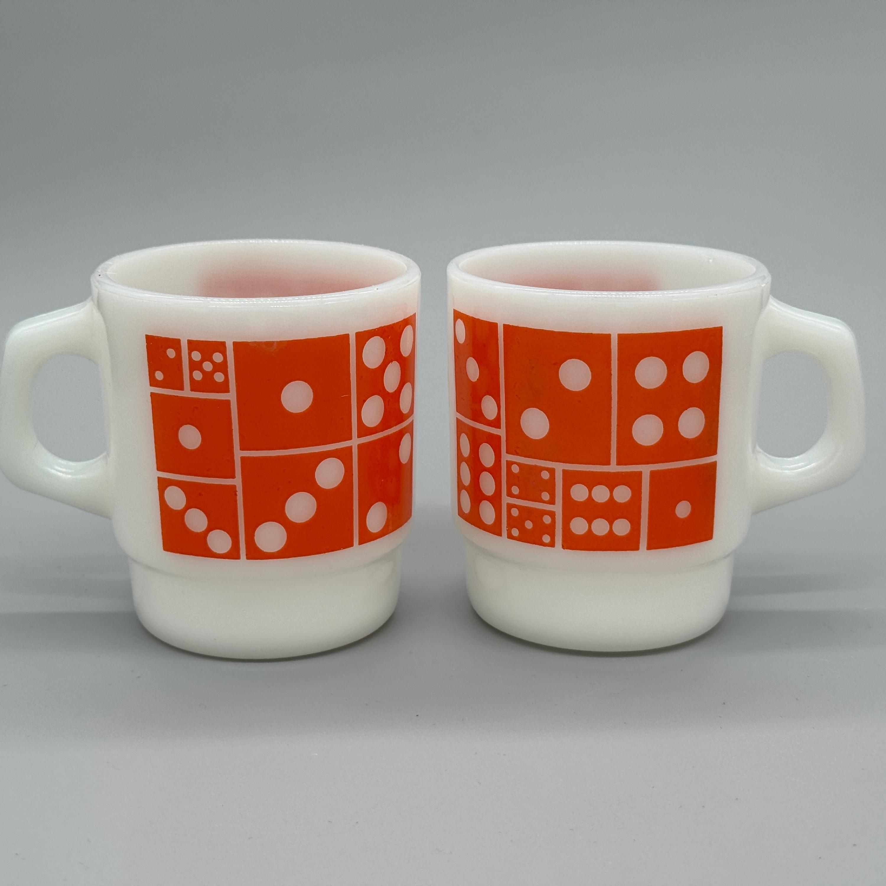 アンティーク雑貨 Fire King Super Dice mug Vintage Anchor Hocking Fire-king Milk Glass Mugs 