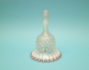 vintage Fenton en verre opalescent Daisy & Button Pink Dust Rose Crest Cloche irisée