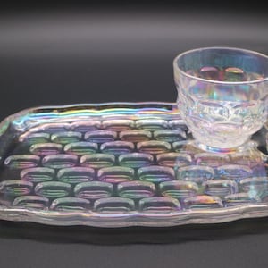 Federal Glass Vintage Carnival Glass Clear Snack Tray & Cup Set in “Colonial Yorktown” Thumbprint Pattern (Set of 4)