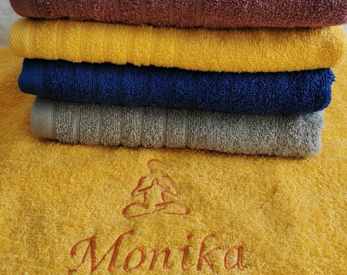 Yoga towel with name/ embroidered towel/ yoga gift girlfriend/ mother's day/ birthday/ gym accessories/ personalized gift
