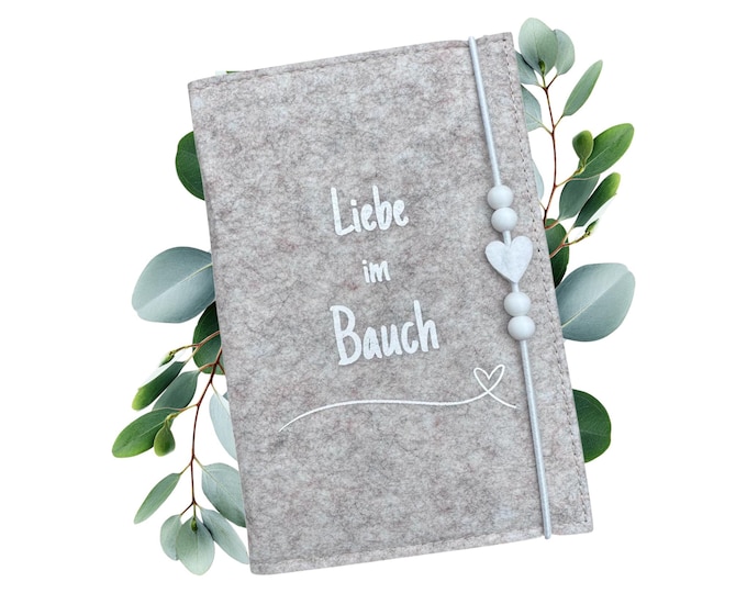 Felt maternity record cover | Cover for maternity record with heart detail | Gift for expectant mothers | Pregnancy | Baby accessories