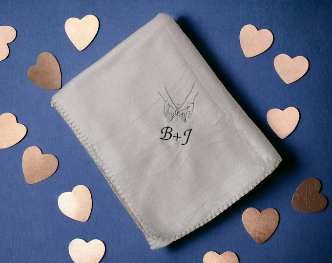 Personalized Blanket, Embroidered Name Blanket, Valentine's Day Gift, Love, Hearts, Couples, Anniversary, Birthday, 5 Colors, 130 x 170 cm