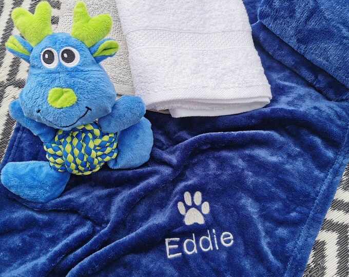 SET Personalized Dog Blanket + Towel Embroidery Name Blanket Puppy Starter Set Dog + Cat Blankets, Animals, 9 Colors, 70 x 100 cm