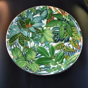 Jungle Chic Large Charger Decorative Plate