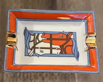 Mini Ashtray with Bright Orange H-Inspired Design