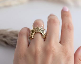 14k Solid Gold Sunshine Ring – Curved Contour Band – Solitaire Ring Enhancer for Engagement Ring – Minimalist Nesting Wedding Band for Women