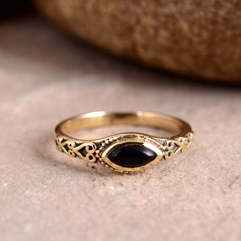 Black Obsidian Ring, Obsidian Ring,small Oval Obsidian, Stacking Ring