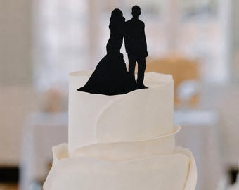 elegant, minimal wedding cake topper