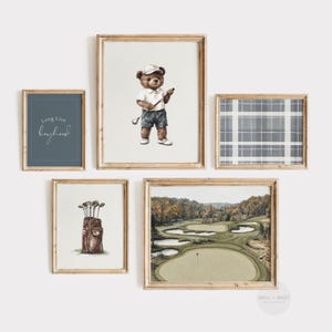 Juego de cinco láminas de golf azul marino / Cuadros de golf estilo vintage / Decoración infantil con osito de peluche / Arte imprimible para habitación de niño / Galería deportiva azul / PS133