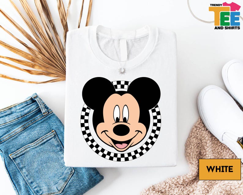 Classic Mickey Checkerboard Shirt, Vintage Mickey Mouse Tee, Disney Trip Shirt, Retro Mickey Face T-Shirt, Disney Family Vacation Shirt afbeelding 2