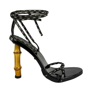 靴 Gucci Bamboo Sandal Heels Women's sandal with bamboo in black patent leather | GUCCI® US