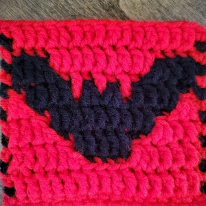 Bat Mosaic Crochet Pattern – Halloween Chart & Instructions (PDF)
