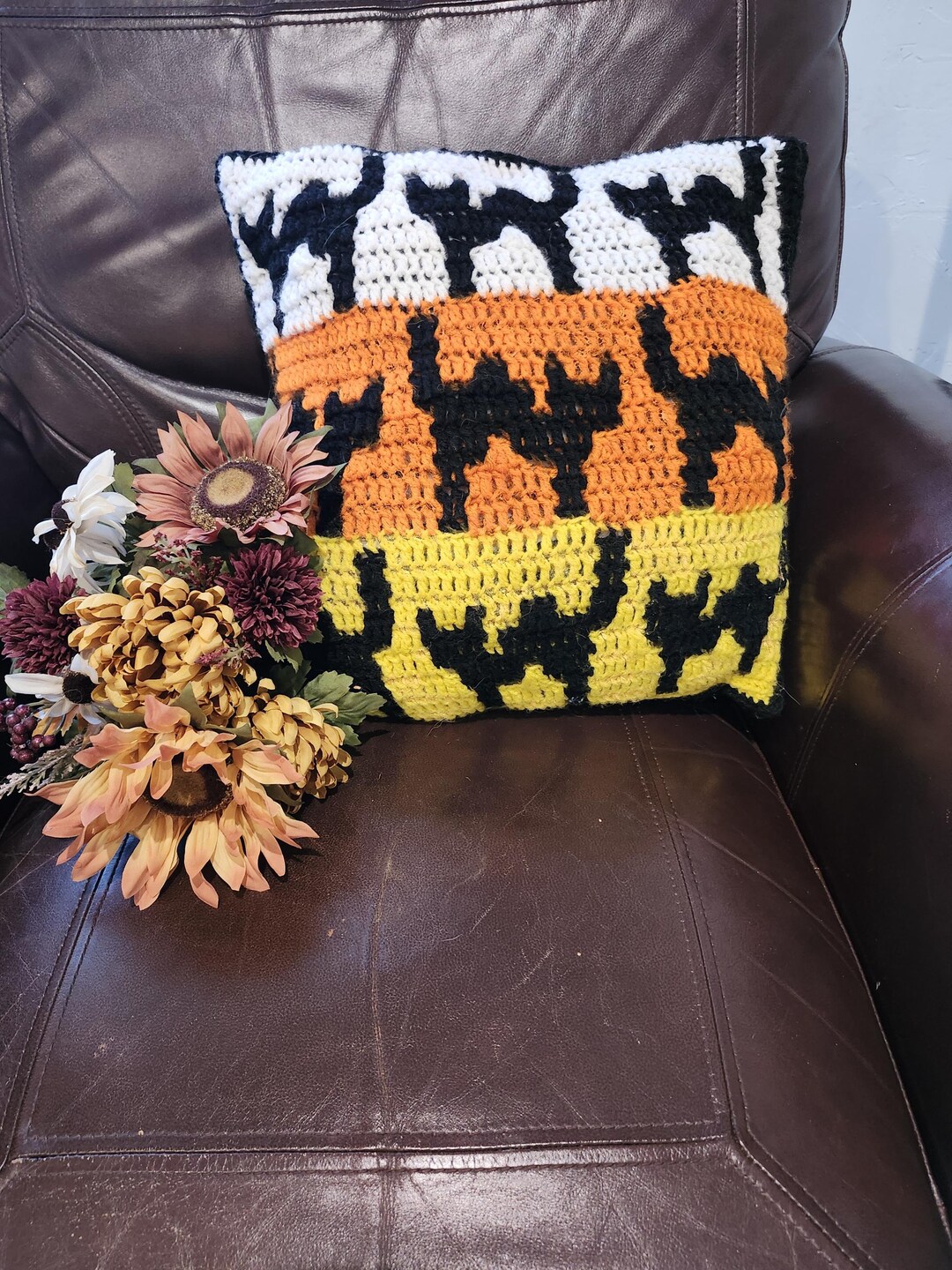 Candy Corn Cats Crochet Pillow Pattern, Halloween Mosaic (PDF Pattern ...
