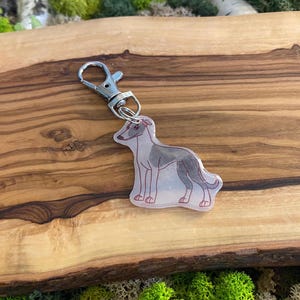 Porte-clés gris Whippet | Art Kawaii de dessin animé de race de chiot | Cadeau commémoratif Chibi pour amoureux des animaux | Boissons rétractables faites à la main