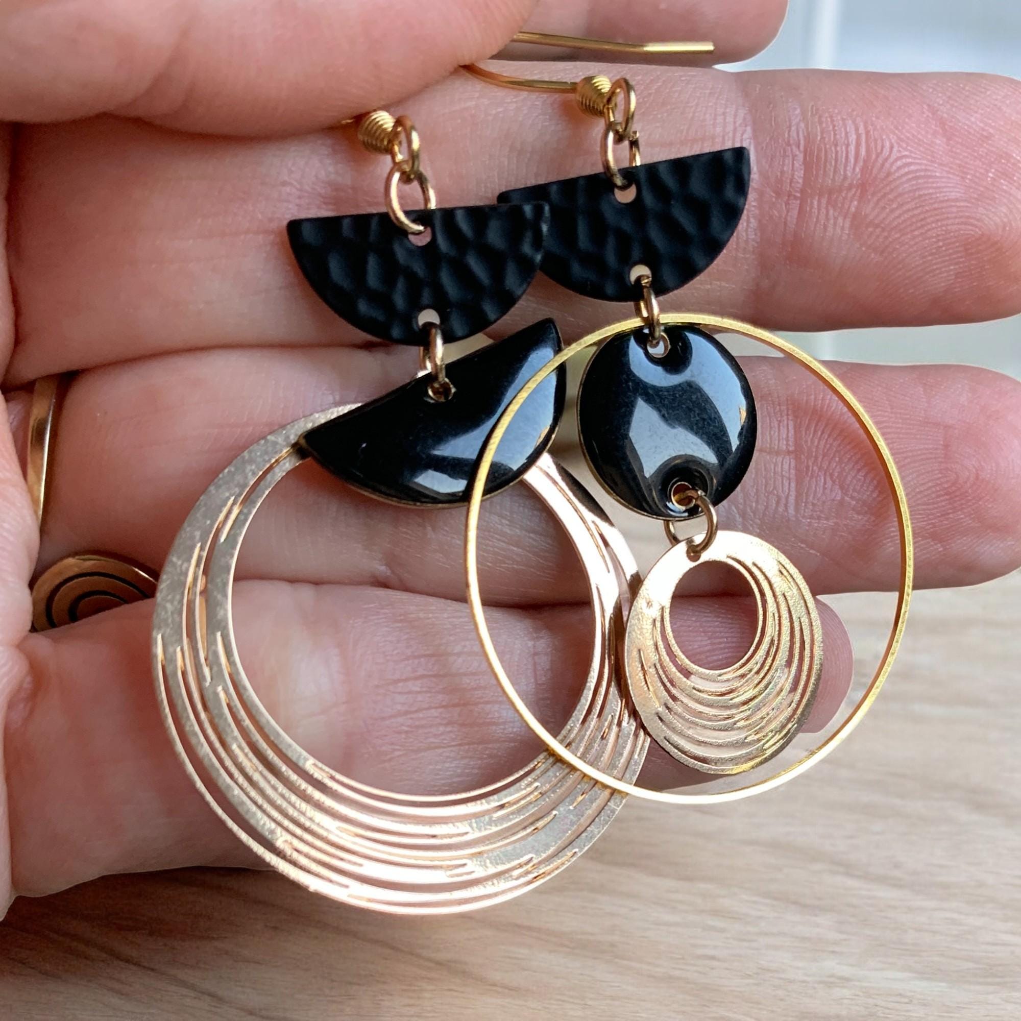 Boucles D'oreilles Pendantes Bohème Noir Et Doré Avec Perle - Dormeuses, Neuf Avec étiquettes