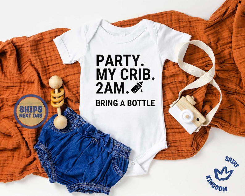 Party At My Crib Bodysuit, Funny Baby Clothes, Cute Bodysuit, Baby Boy Clothes, Baby Girl Bodysuit, Baby Girl Clothes, Baby Boy Bodysuit 画像 3