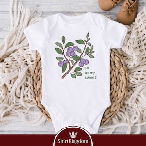 So Berry Sweet Baby Bodysuit, Blueberry Baby Bodysuit, Fruit Baby Bodysuit, Cute Baby Clothes, Neutral Baby Bodysuits, Minimalist Baby