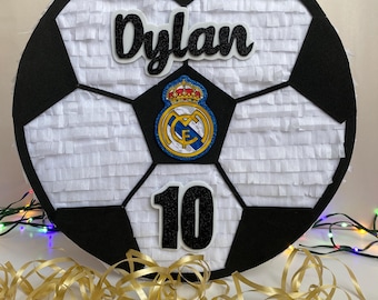Piñata de Futbol Real Madrid | Fiesta Temática d Futbol | Piñata para Cumpleaños | Piñata Original para Niños y Niñas | Decoración de Fiesta