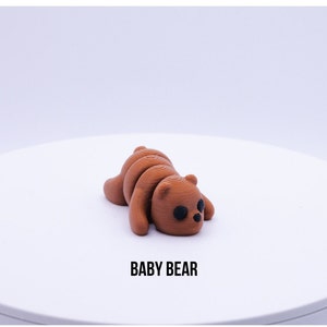 Adorable Brown Bear Keychain - Articulating 3D Printed Fidget Toy