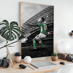 Robbie Keane Ireland black and white football poster prints | Irish Icon | Digital download wall art | suitable for A3 & A4