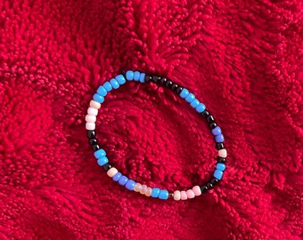 Pulsera inspirada en el álbum azul