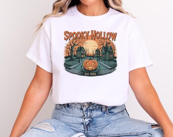 Retro Spooky Hollow T-Shirt: Est 1692 Vintage Halloween Tee