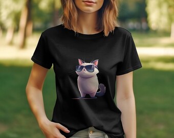 サングラスをかけたクールな猫のTシャツ、スタイリッシュな猫のグラフィックTシャツ、カジュアルなファッショントップス、猫好きのためのユニセックスシャツ