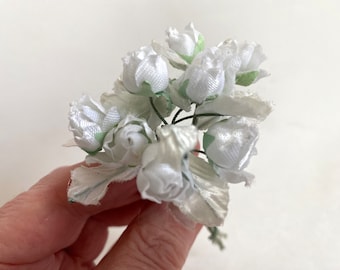 Vintage Artificial WHITE ROSE Buds | Mini Bouquet of 5 Stems Faux Silk Polyester 1/2” White Rose Buds | 10 White Rose Buds / Leaves | #07