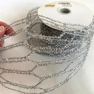 10 yds 2-1/2” Expandable Wired SILVER Ribbon | Silver Tinsel Holiday Ribbon Expands from 2.5” to 6” | Silver Metallic | Mesh Net Silver Trim