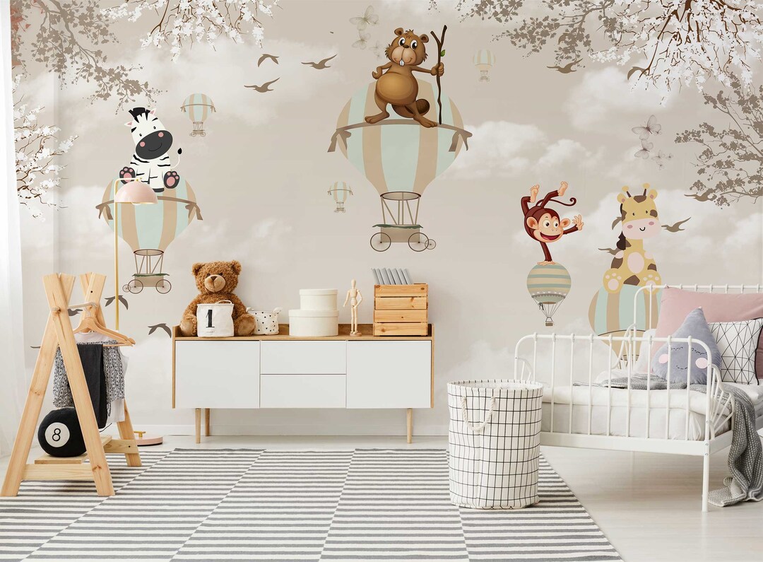 Animals in Hot Air Balloons Kids Wallpaper: Peel and Stick Nursery Wall ...