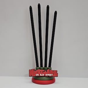 NOES 1 v3 Wandhalterung Freddy Krueger Handschuhständer/Handschuhhalter/Horrorfilm/Freddy Krueger/Sammler/Memorabilie