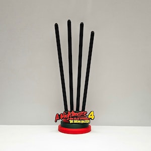 NOES 4 v1 Freddy Krueger Handschuhständer/Handschuhhalter/Horrorfilm/Freddy Krueger/Sammler/Memorabilie