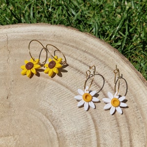 Daisy earrings, sunflower earrings