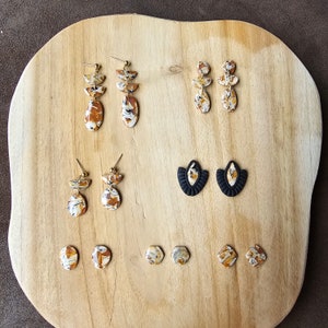 Handmade Tiger Eye Style Polymer Clay Earrings: Lightweight Gemstone