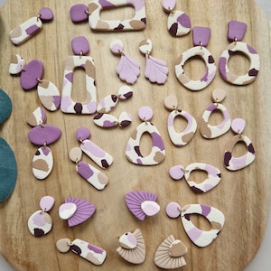 Boucles d'oreilles lavande terrazzo en pâte polymère, faites main