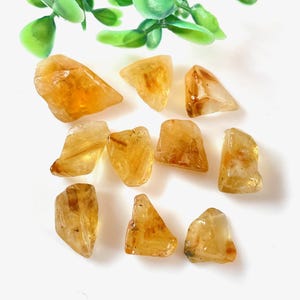 AAA 10 Pieces Yellow Citrine Stone Raw, Size 10-20 MM Birthstone Citrine Cluster Raw Healing Crystal Stones, Loose Citrine, Wholesale Rough