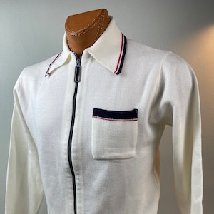 Vintage Men’s Mod 1960s Long Sleeve Knit  Zippered Sweater Shirt (M)