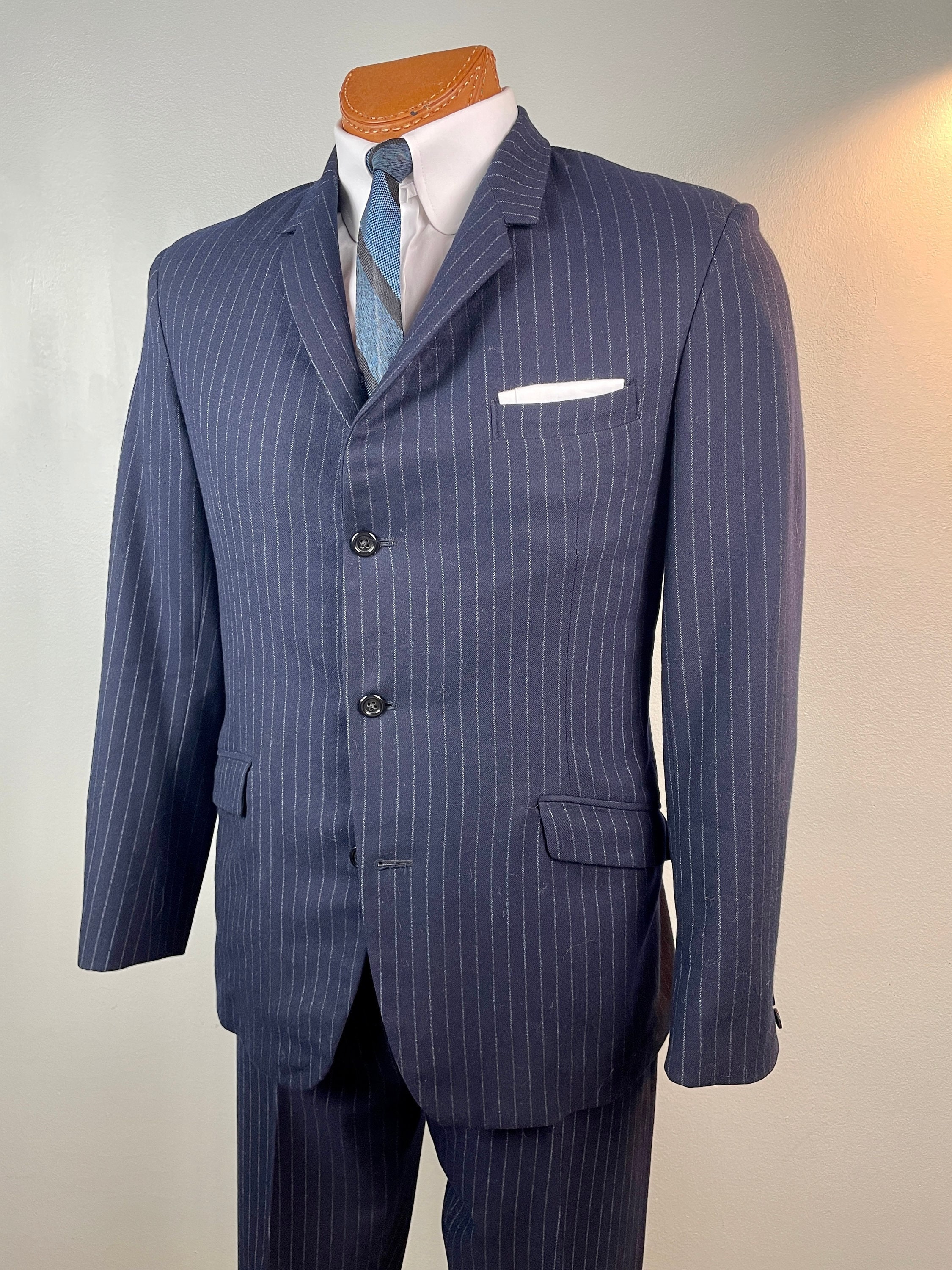 Hardy Amies イギリス製シルクネクタイ 60sヴィンテージ ブルー Hardy Amies イギリス製シルクネクタイ 60sヴィンテージ ブルー