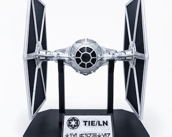 Maqueta Caza TIE Imperial Star Wars | 3D-vertoning | Samen met tentoonstellingen