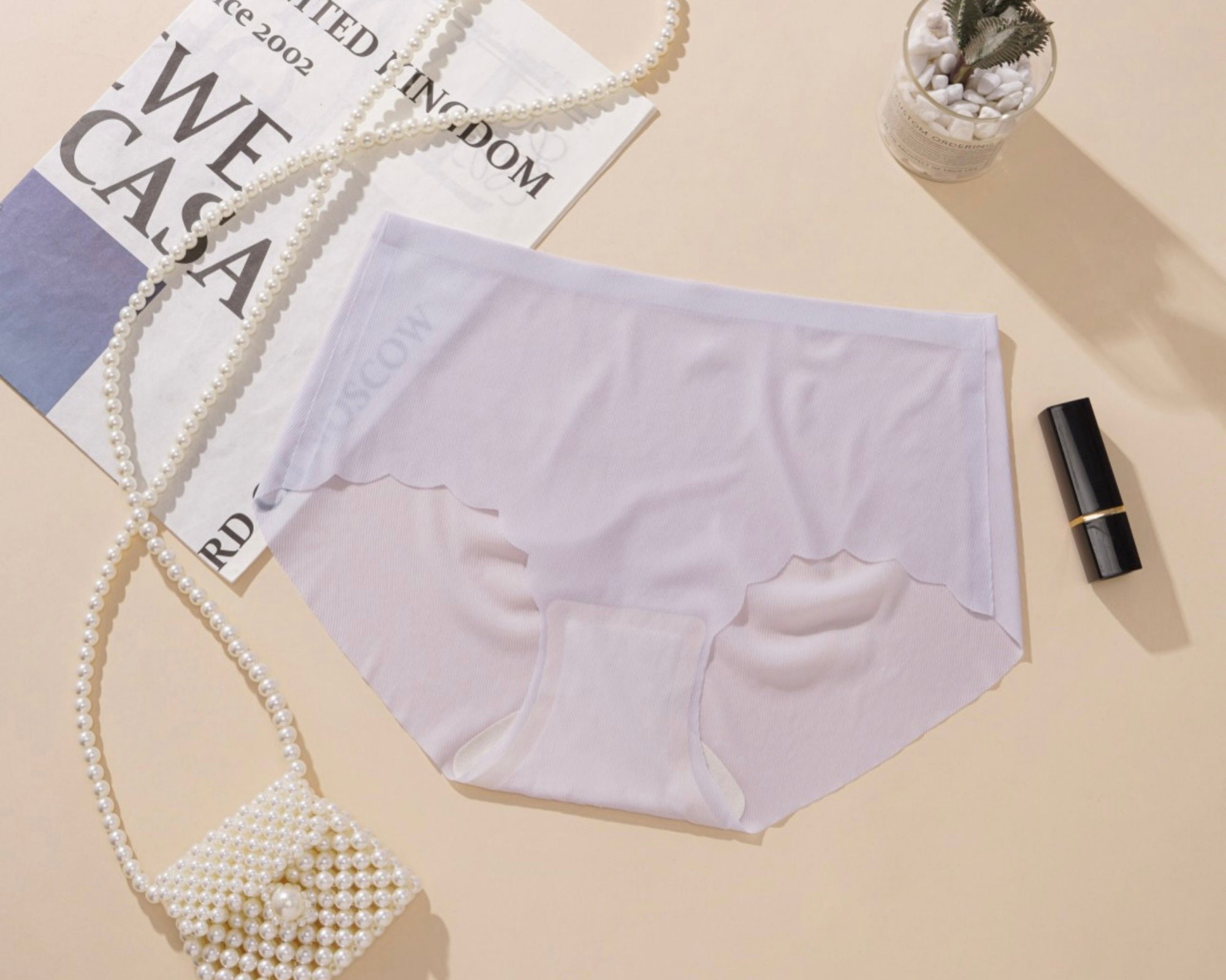 Habutai Silkseamless Ice Silk Briefs For Women - Mid-rise Comfortable  Underwear