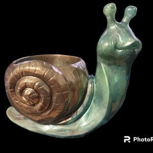 Resin Snail planter